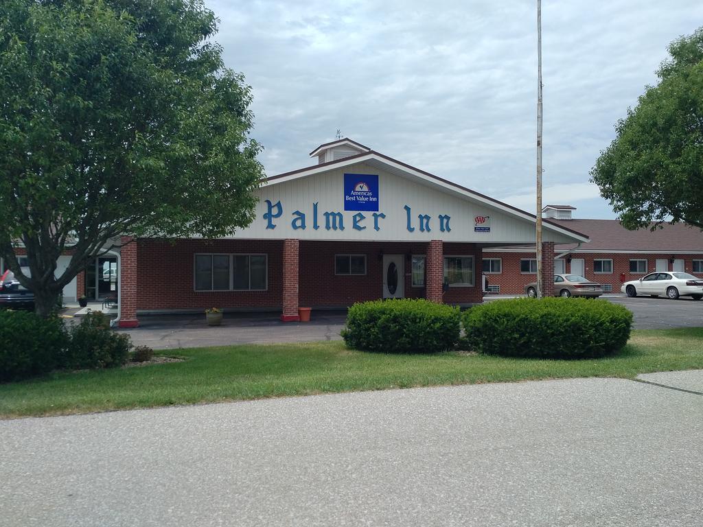Americas Best Value Inn York Exterior photo